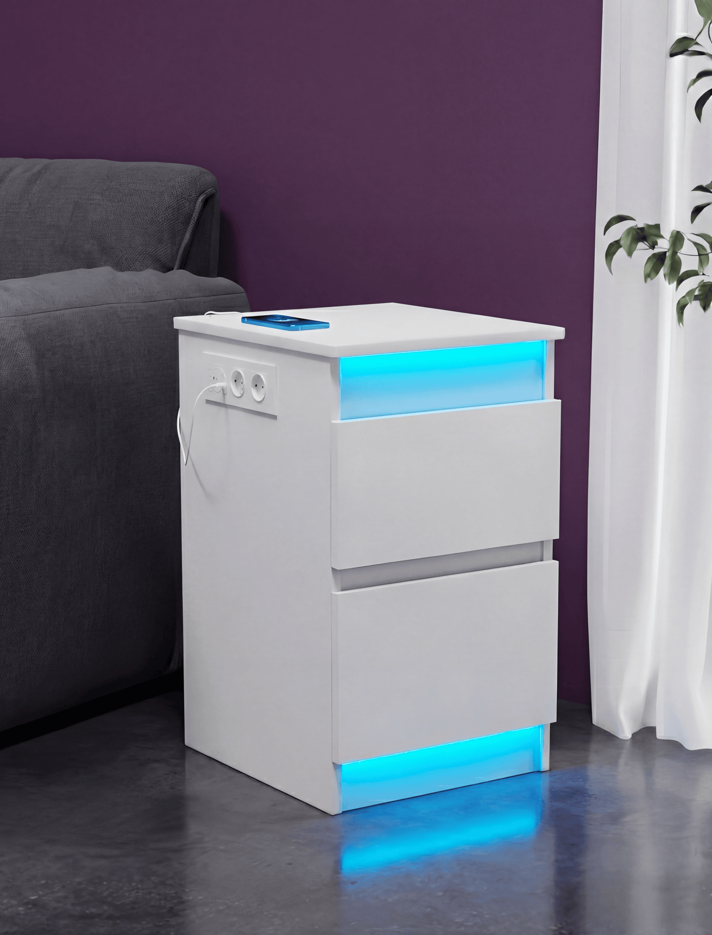 Nuit Forte™ Nachttisch mit Geheimfach und Aufladestation — Sicher. Smart. Aufgeladen.